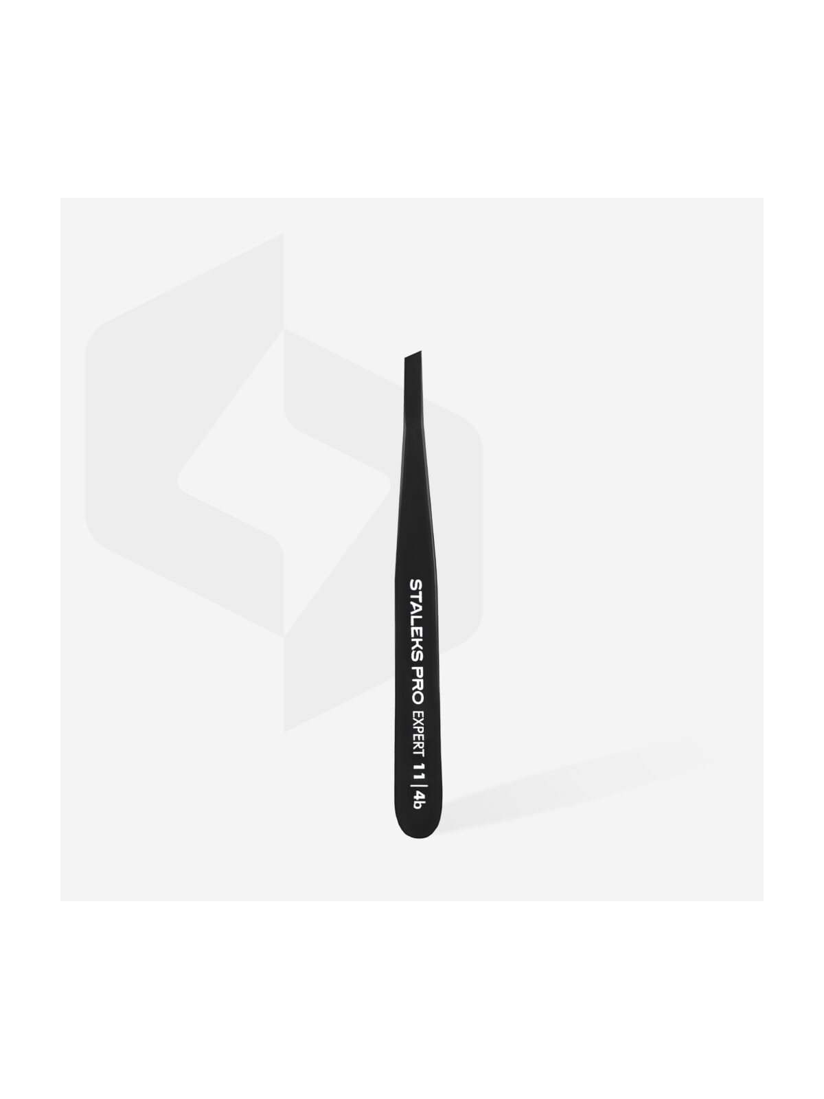 Czarna pęseta do brwi Staleks Pro EXPERT 11 TYP 4b | Janelle